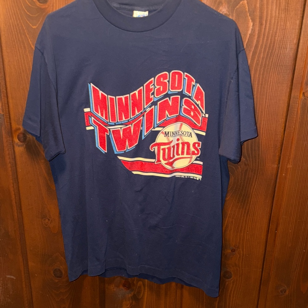 Minnesota Twins Men's Vintage 1990 Navy Blue T-Shirt - Picture 1 of 8